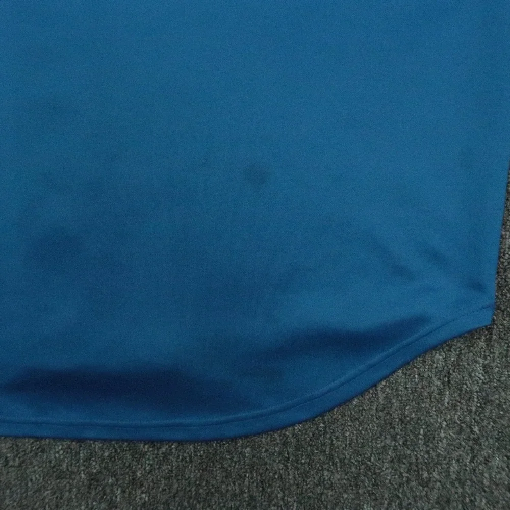 VINTAGE Chicago Cubs Jersey Mens Extra‎ Large Blue Nike Team Embroidered Blank
