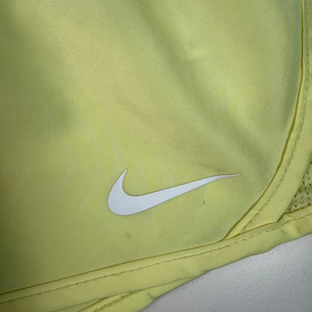 Nike athleisure girls outdoor