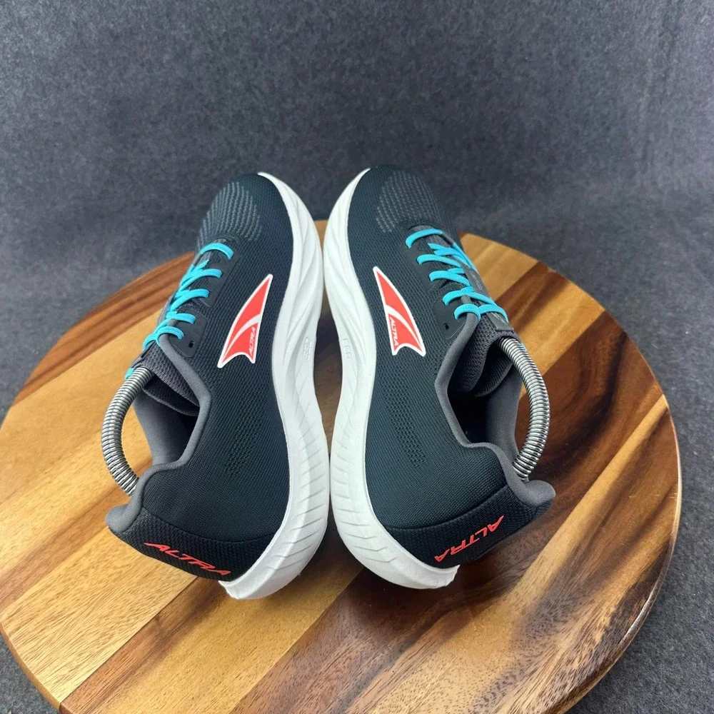 Altra escalante mens