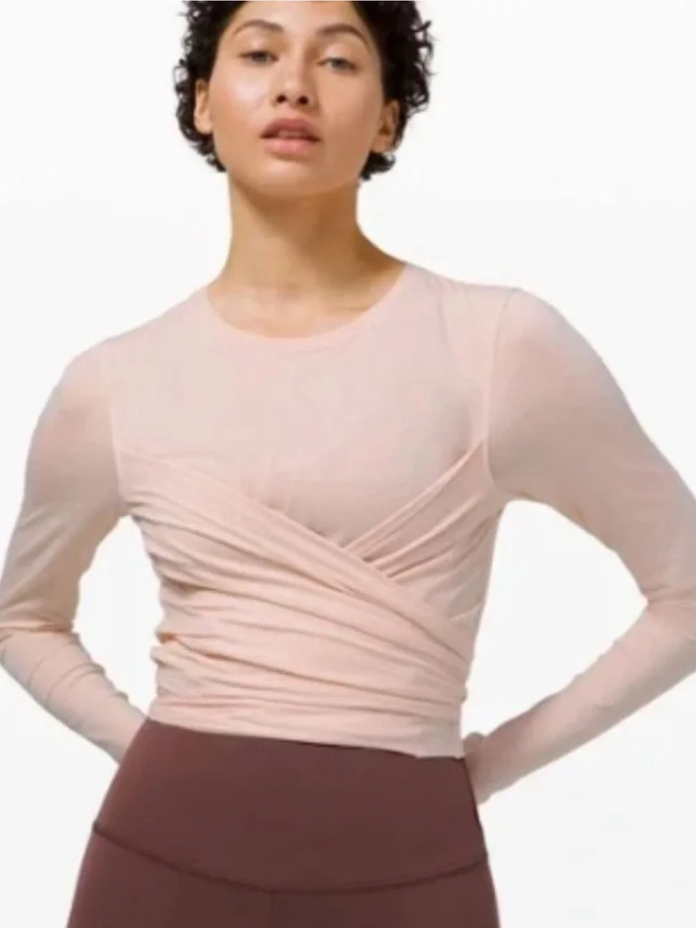 lululemon athletica gives size