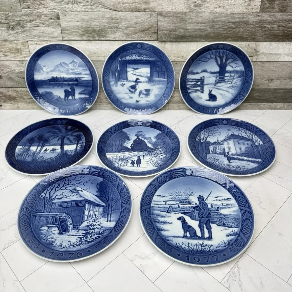 Royal Copenhagen VTG Christmas Plates 1968, 69, 71, 72, 73, 75, 76 & 77 -Denmark