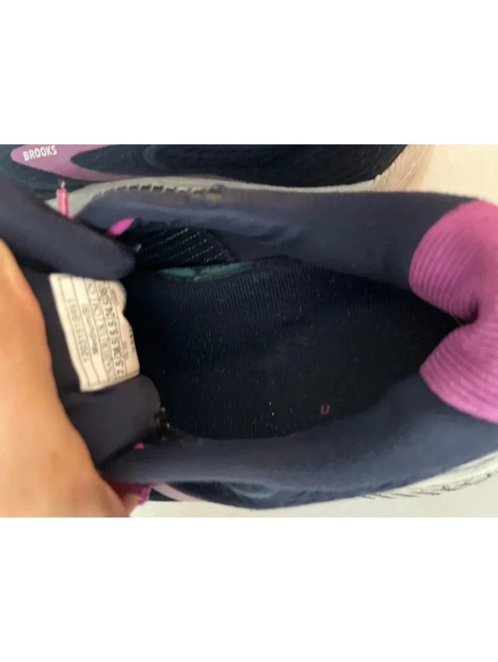 Brooks Ariel Running Shoes Women’s Size 7.5 Navy blue purple Sneakers