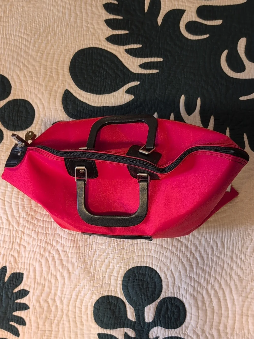 New Cardinal Bag Supplies security tote