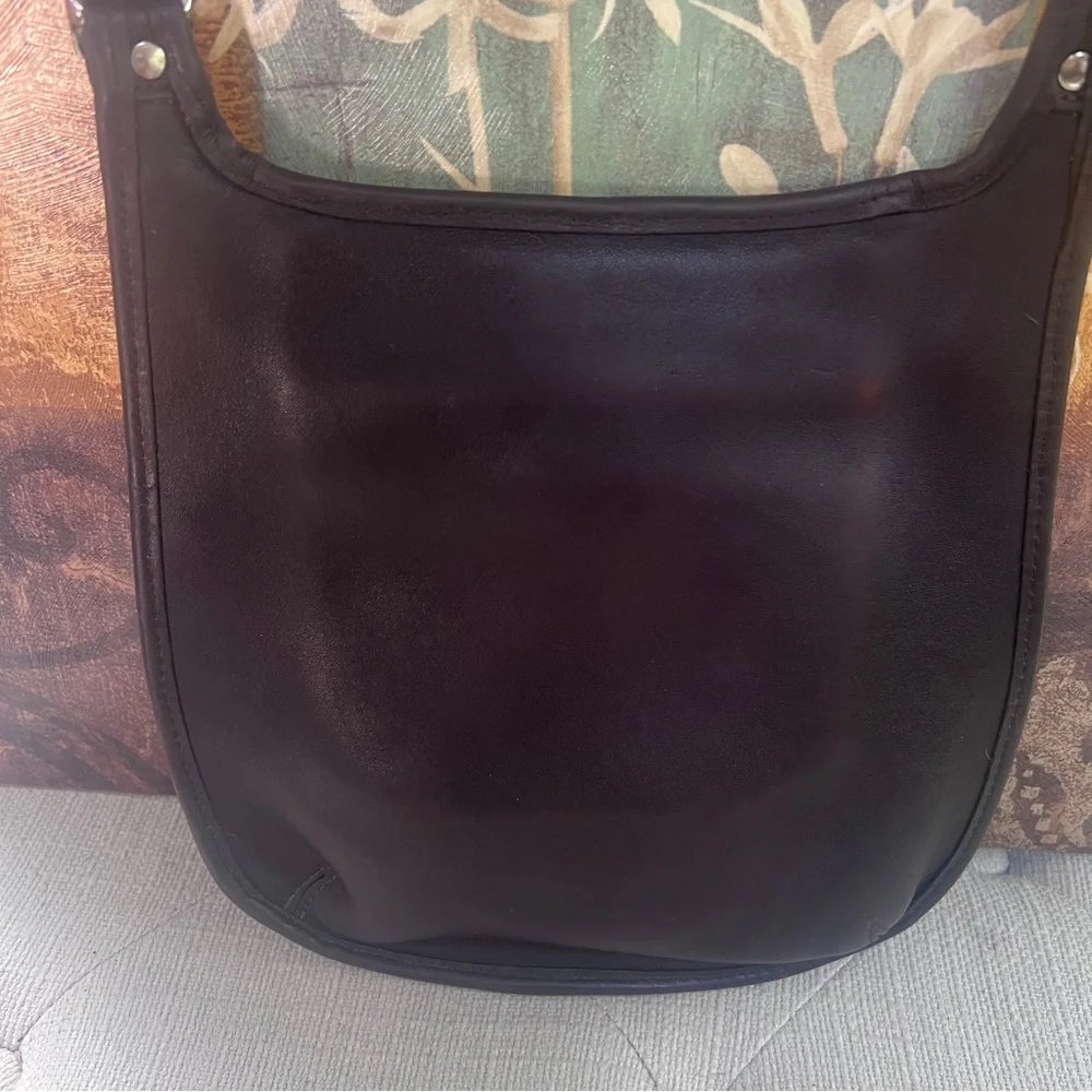 Coach vintage legacy