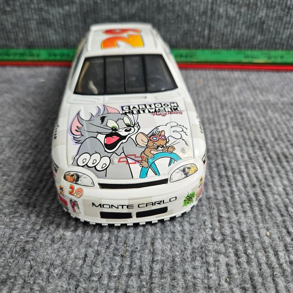 Hanna-Barbera please see