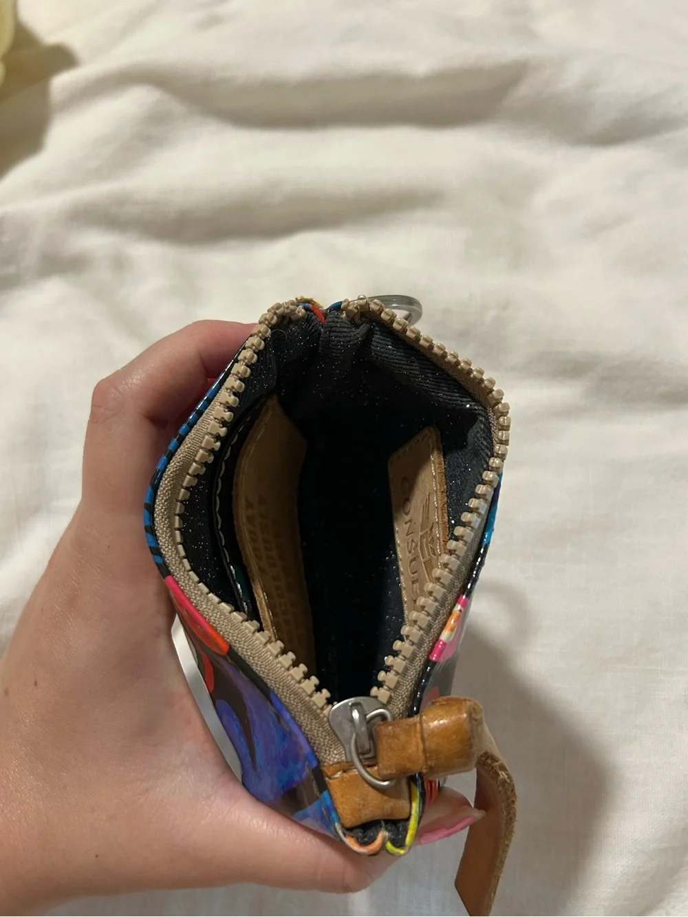 Consuela small zip