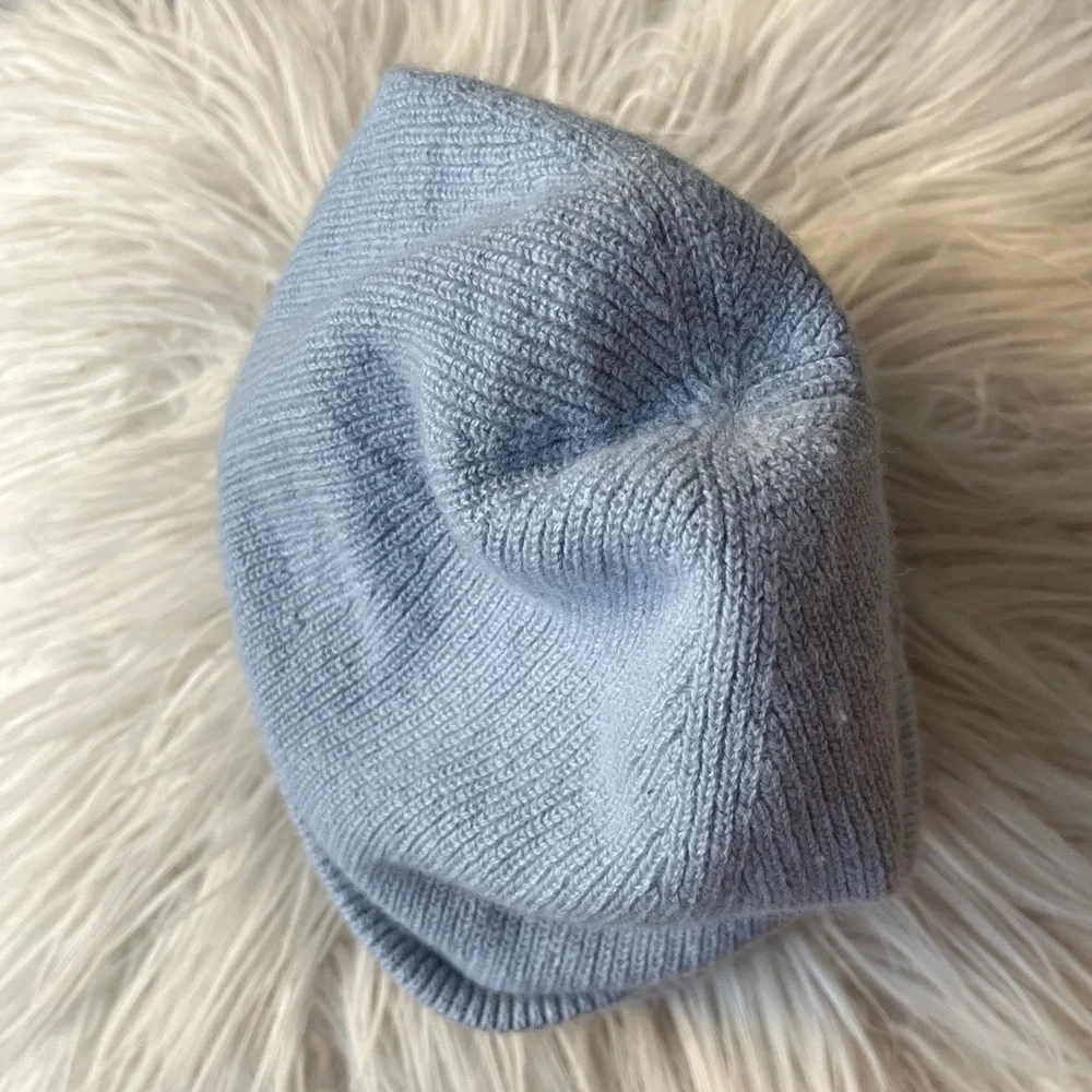 Everlane Cabin Knit Beanie