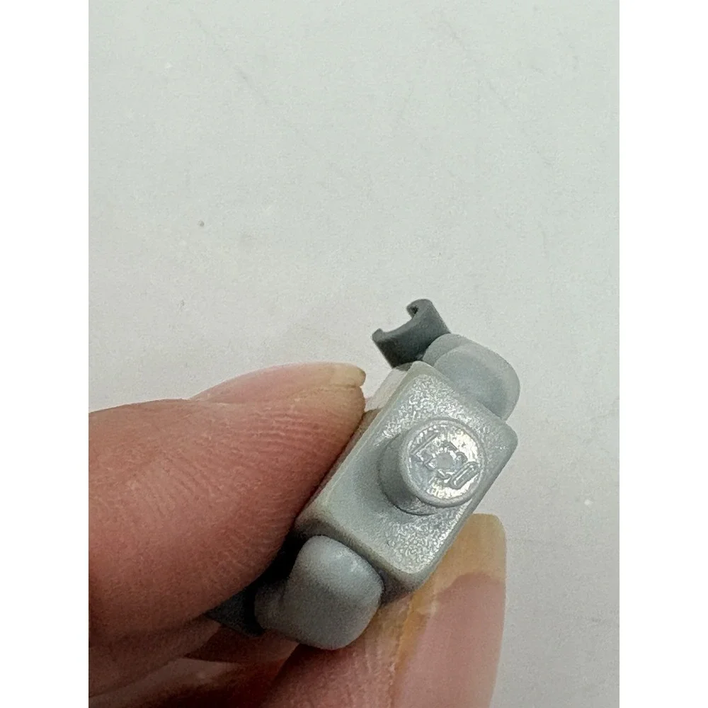 Lego hidden side