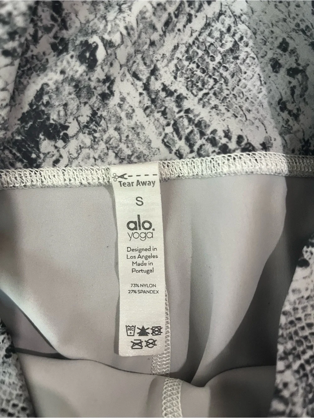ALO Yoga great cute size