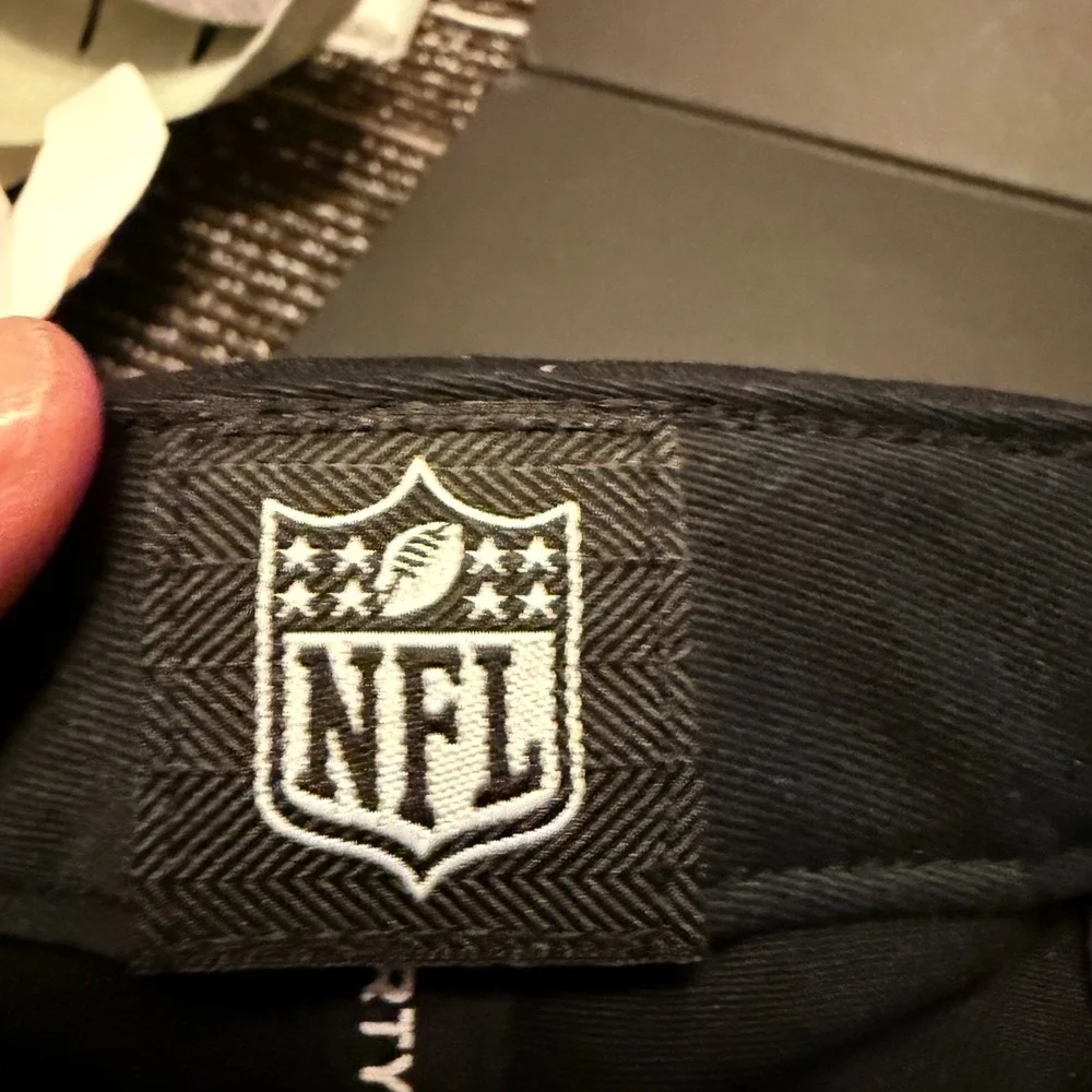 Nike dt logo adult