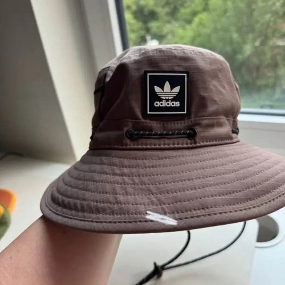 adidas never worn