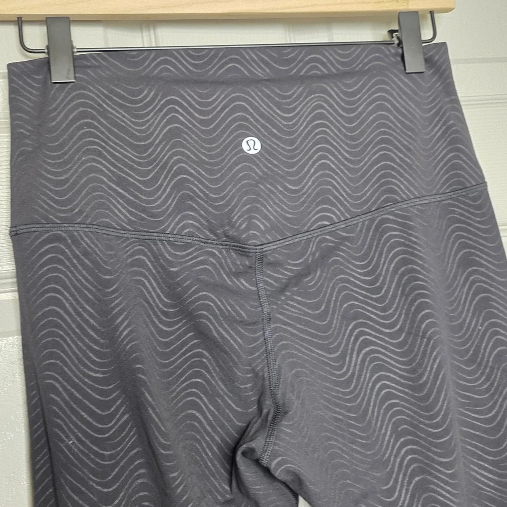 lululemon athletica line they rise