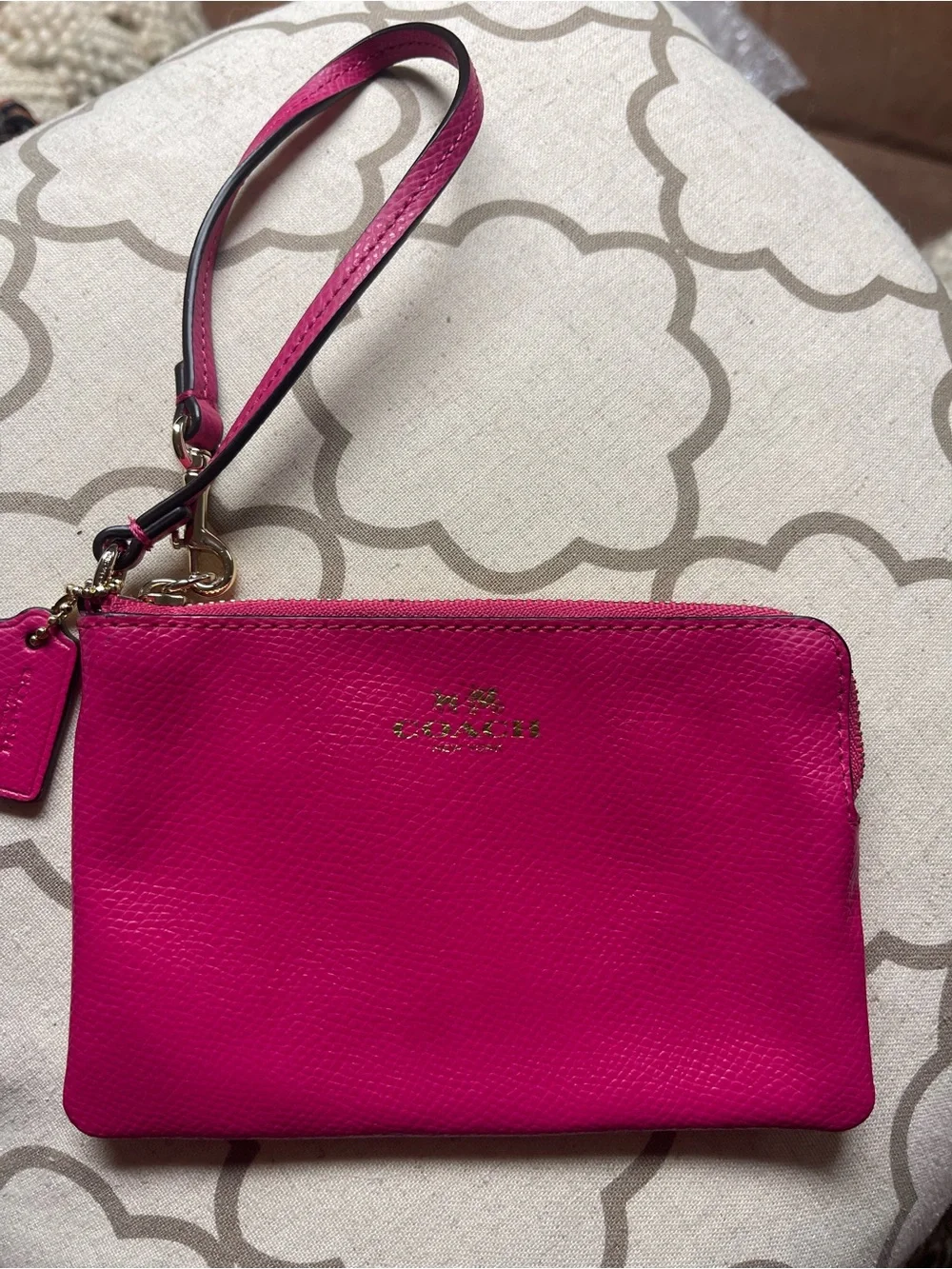 Coach wristlet vibrant