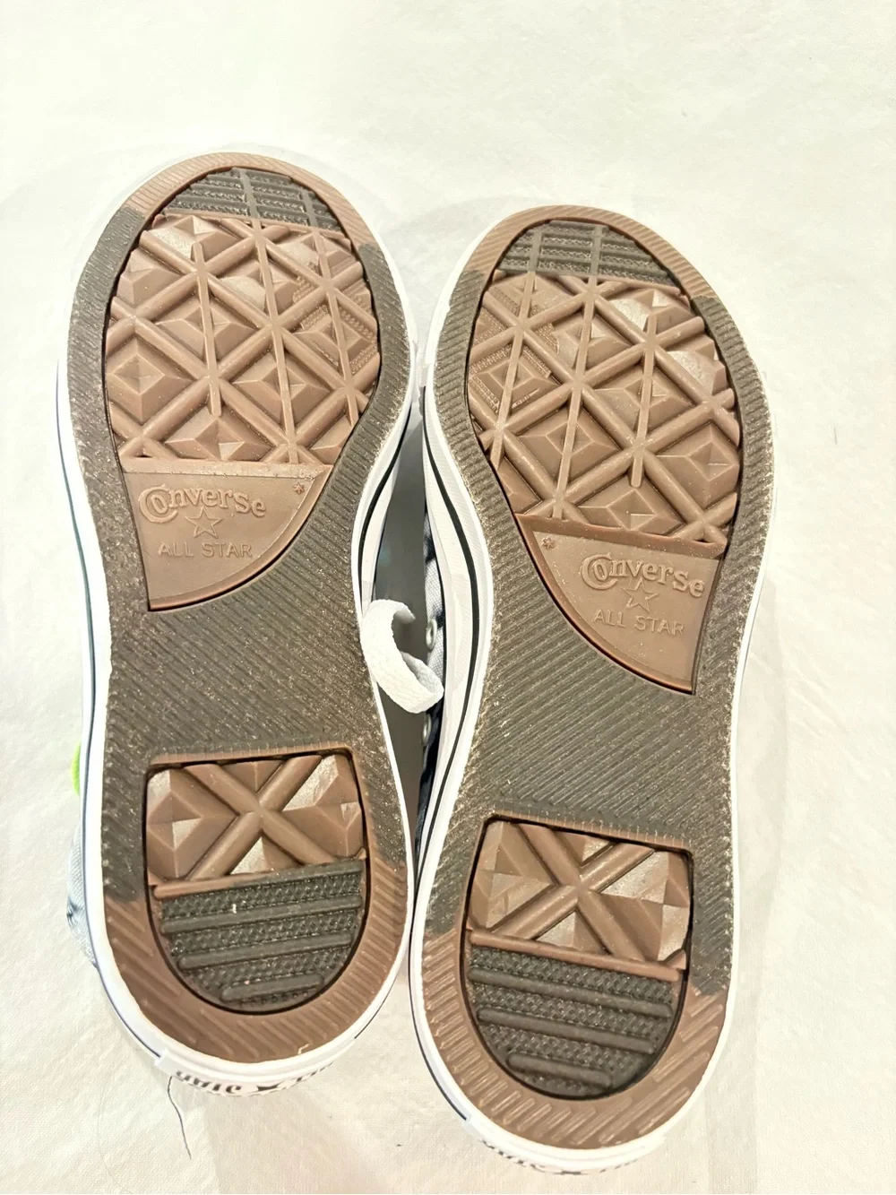 Converse youth high