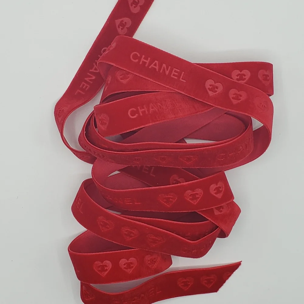 CHANEL red 💕