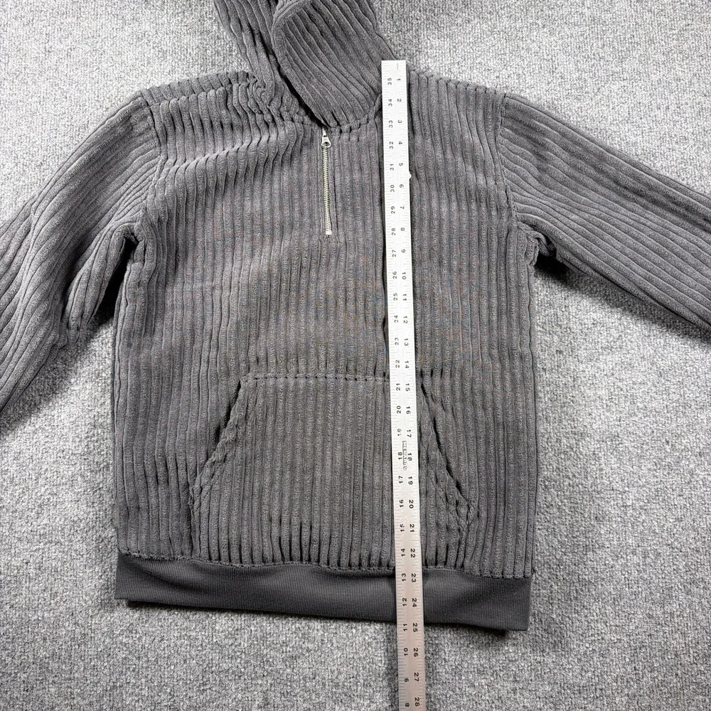 Champion corduroy quarter