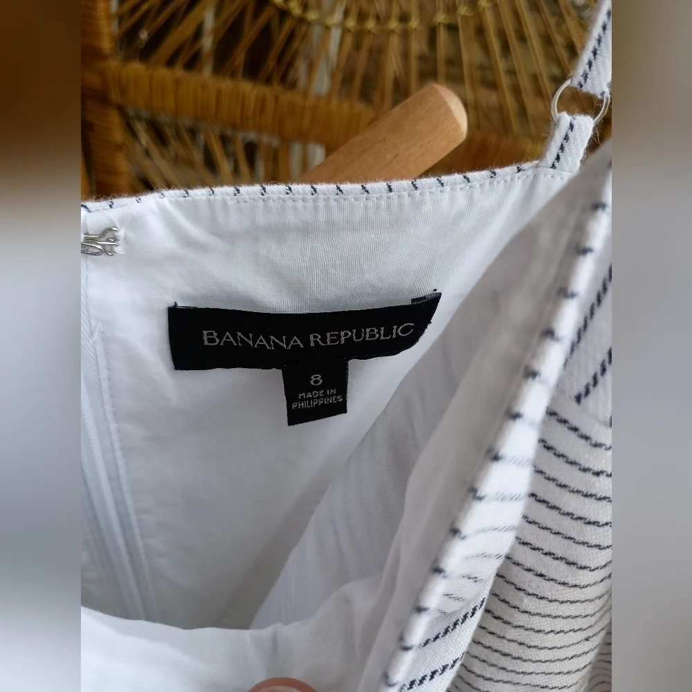Banana Republic Striped Sleeveless Jumpsuit_Size 8