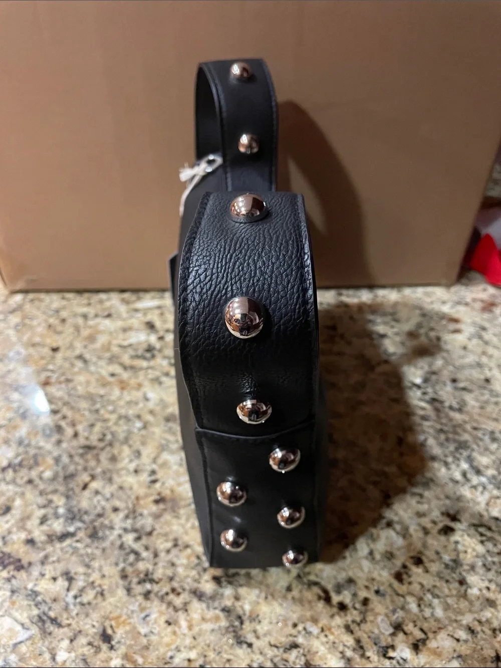 Universal Thread classic black