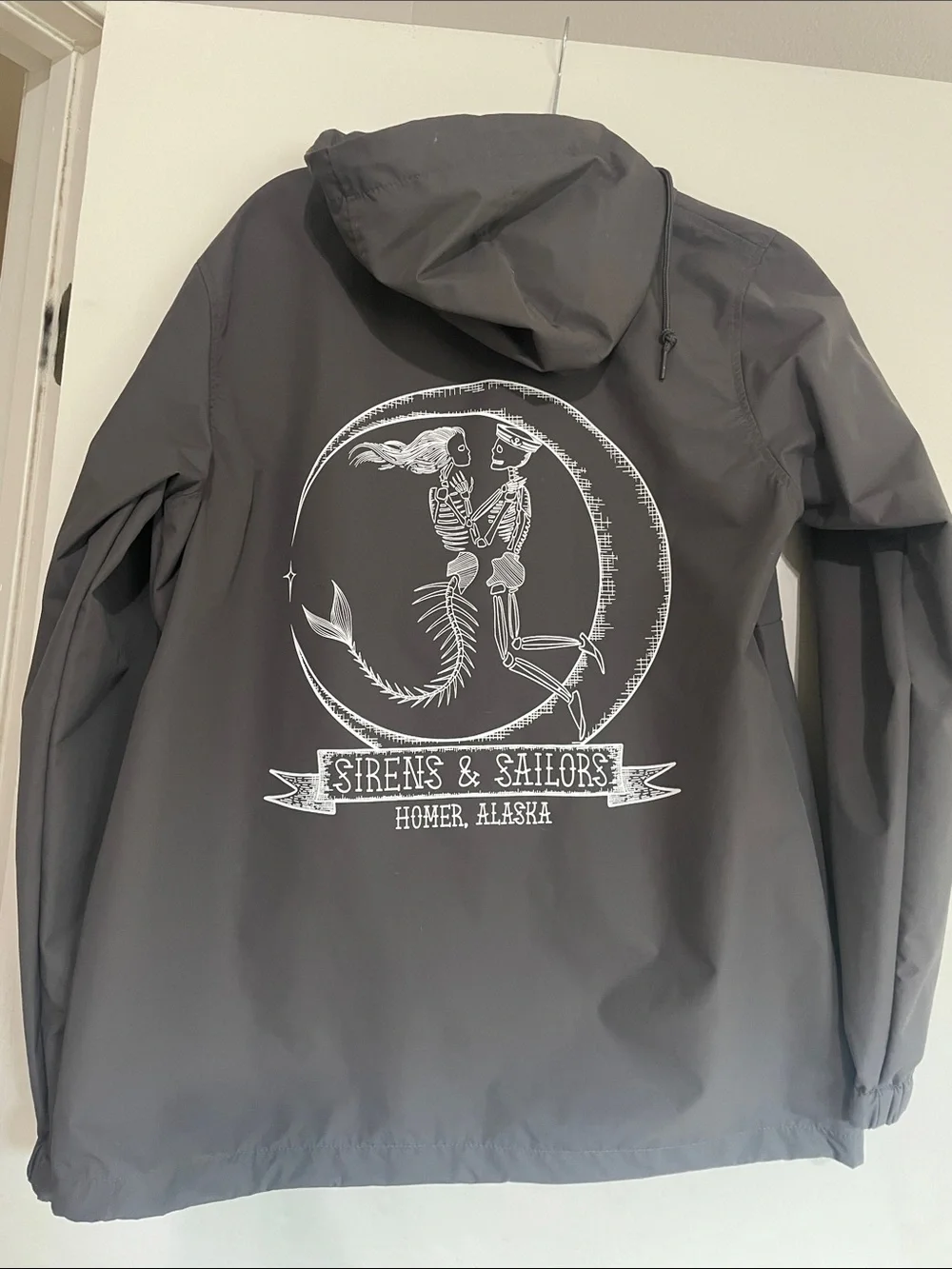 Sirens & sailors gray hooded