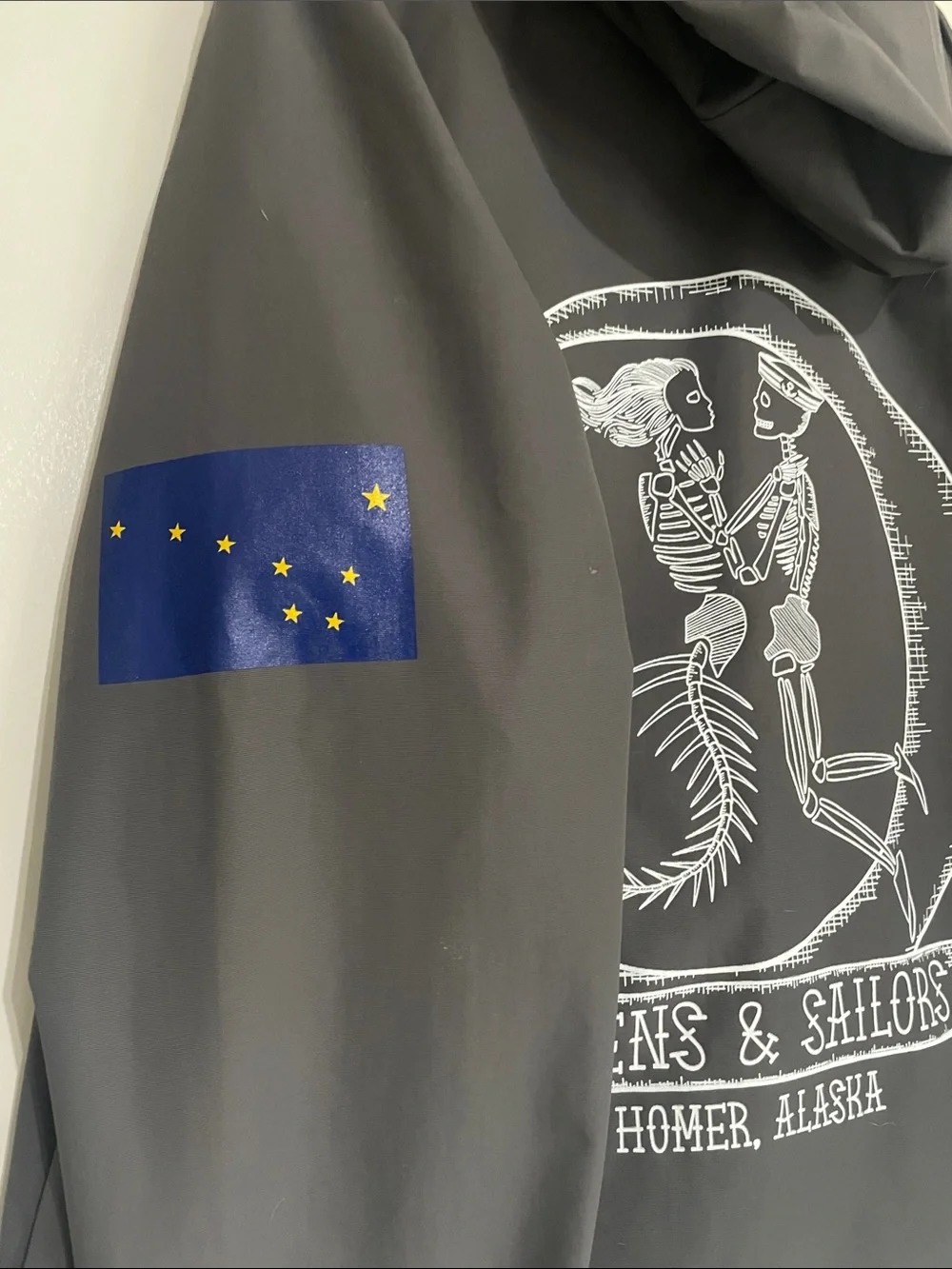 Sirens & sailors gray hooded