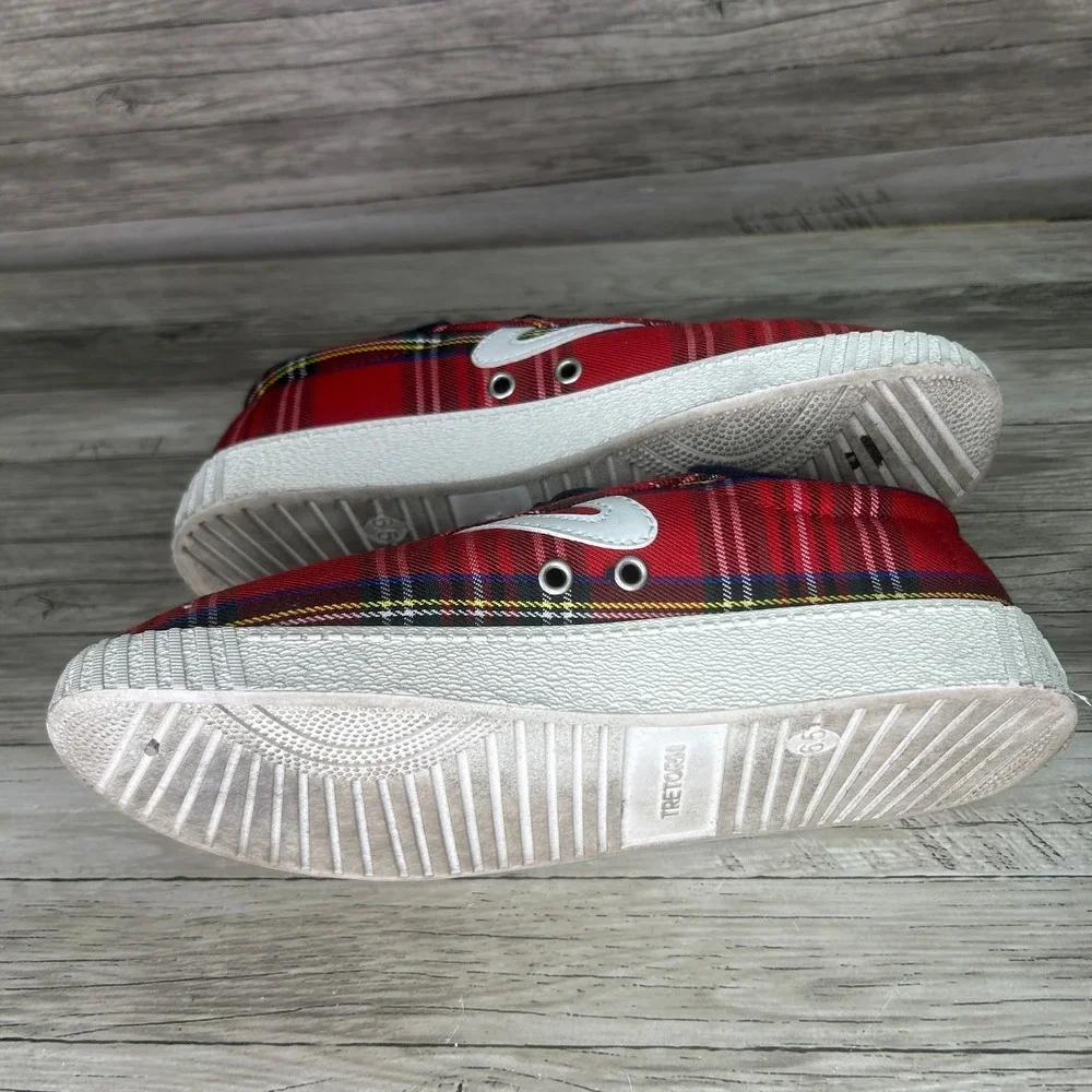 Tretorn Nylite 6.5 Red Plaid Tartan Canvas Sneakers Low Top Lace Up Shoes