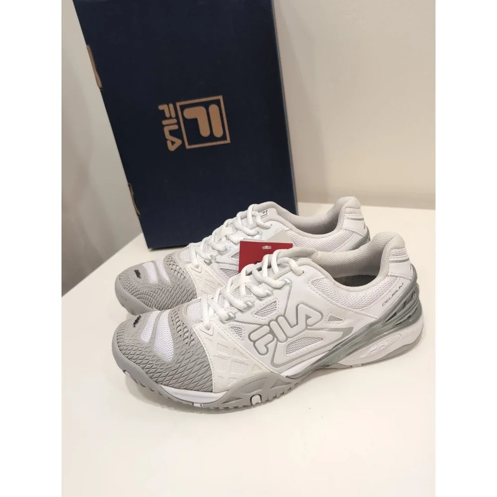 NWB FILA Cage Delirium Women's Tennis Sneakers White/Gray Size 9.5