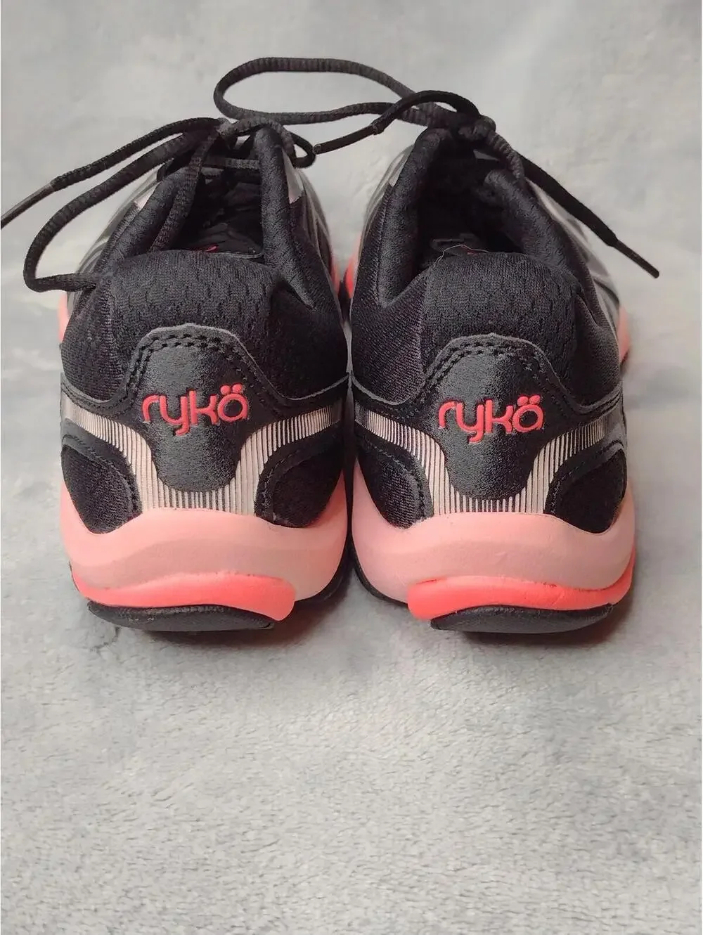 NWOT Ryka Women's Black/Pink/Influence Training Sneakers Size 6M
