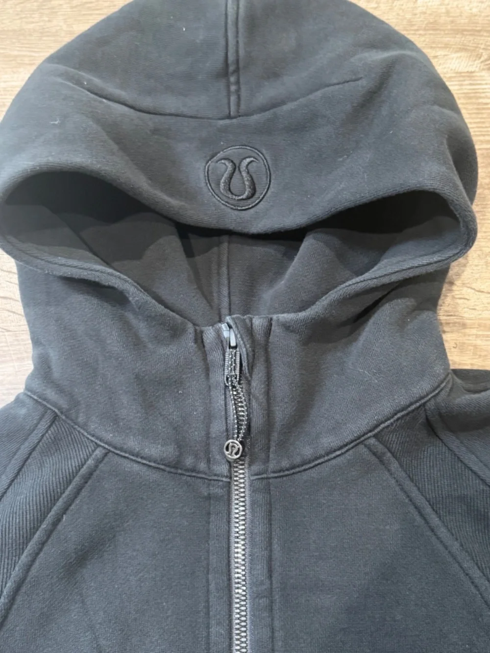 lululemon athletica good please
