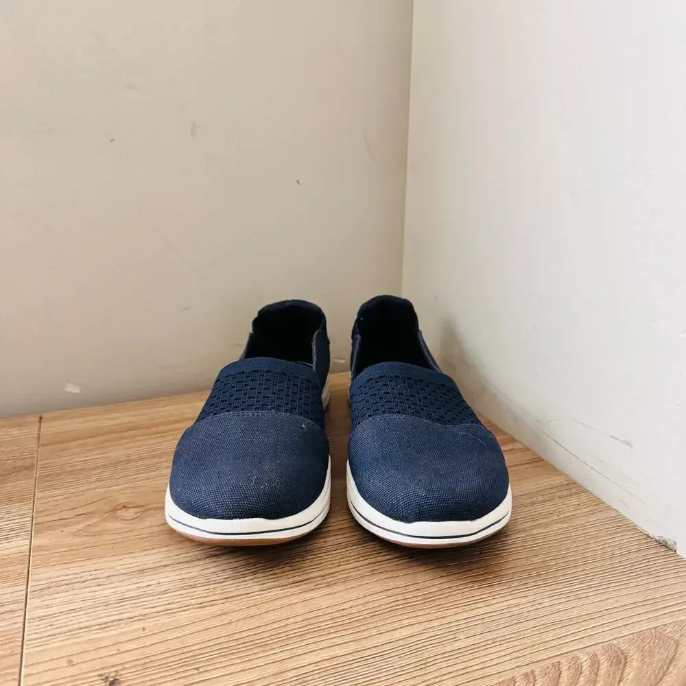Clarks item good