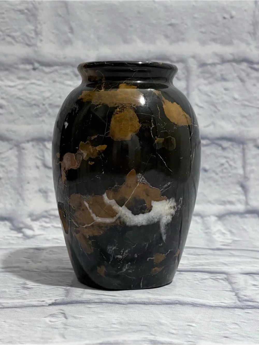 Vintage MCM Pier 1 Imports marbled stone vase