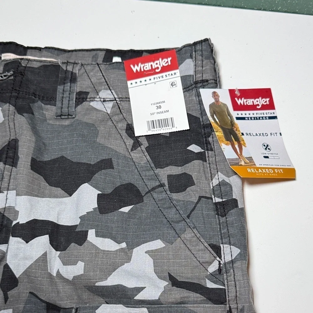 Wrangler nwt cargo