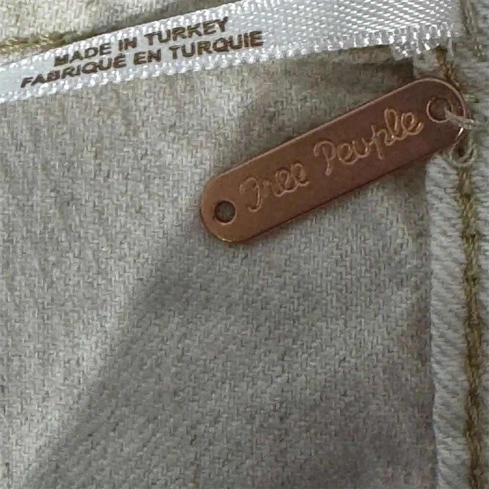 Free People tie flattering