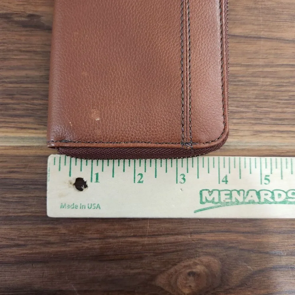 Fossil details tiegan