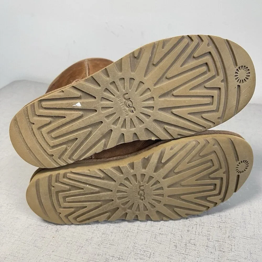 UGG classic short