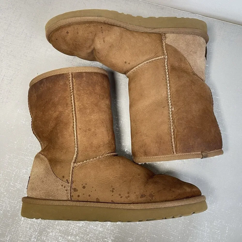 UGG classic short