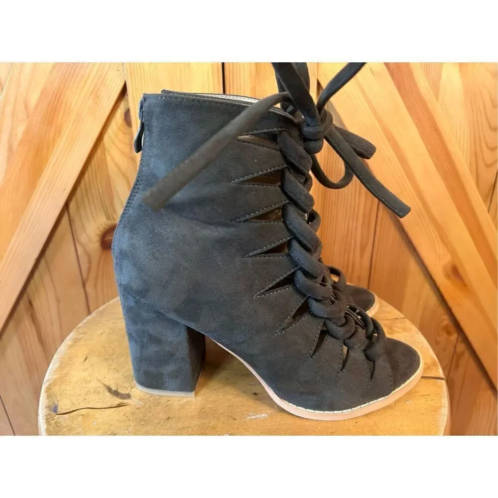 Soda suede laced