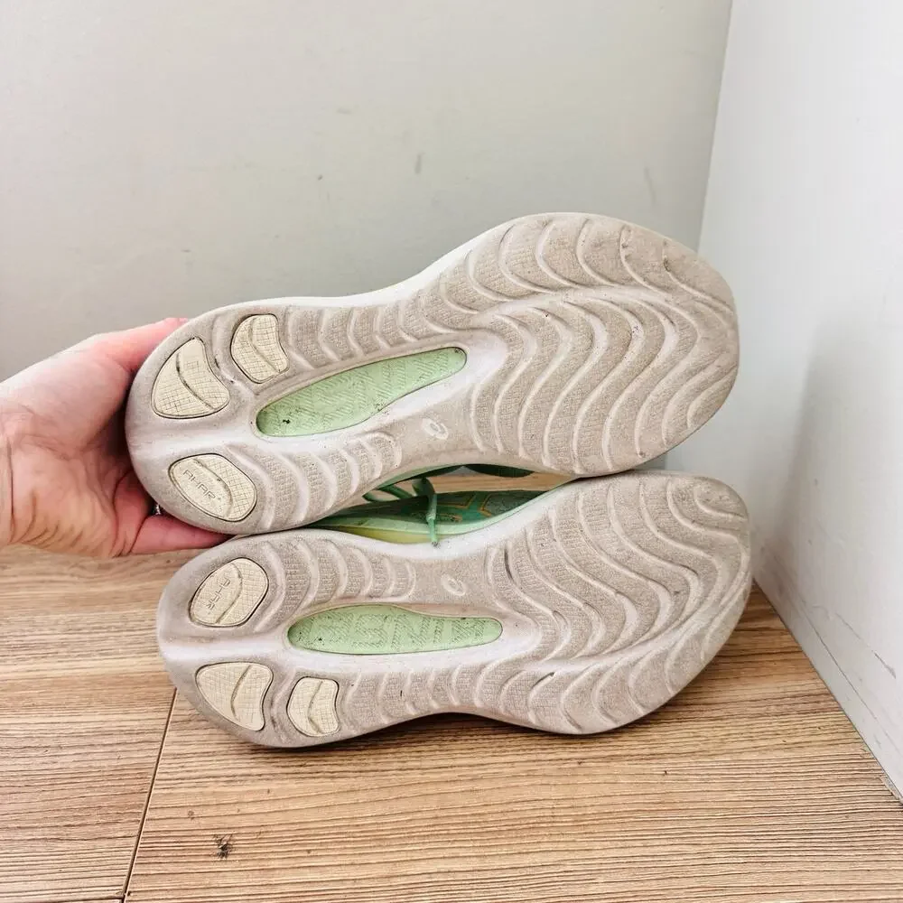 Asics item good