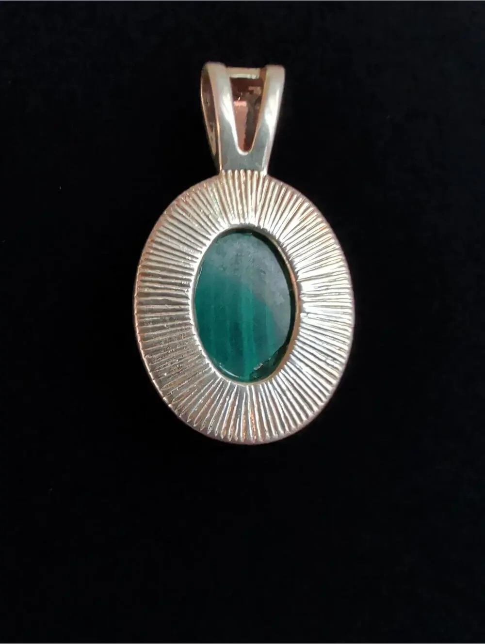 N/A elegant vintage