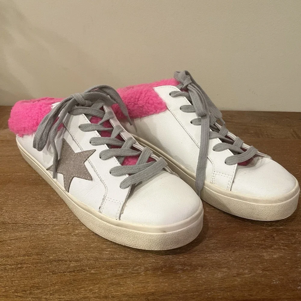 Steve Madden Polaris Sherpa Fashion Sneaker Shoes‎ White Pink Faux Fur Y2K ~7.5