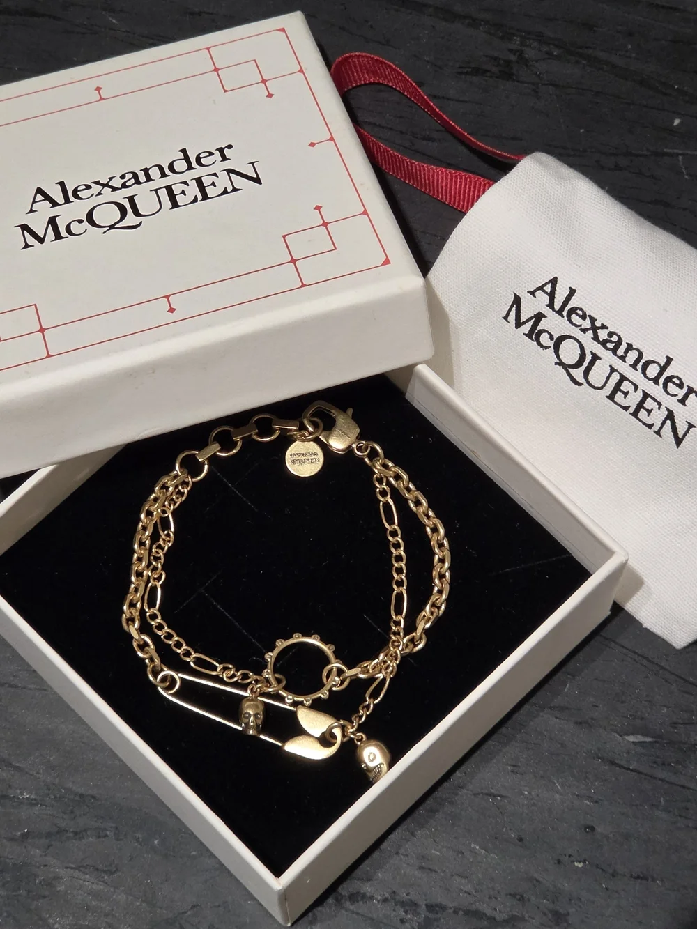 Alexander McQueen alexander mcqueen