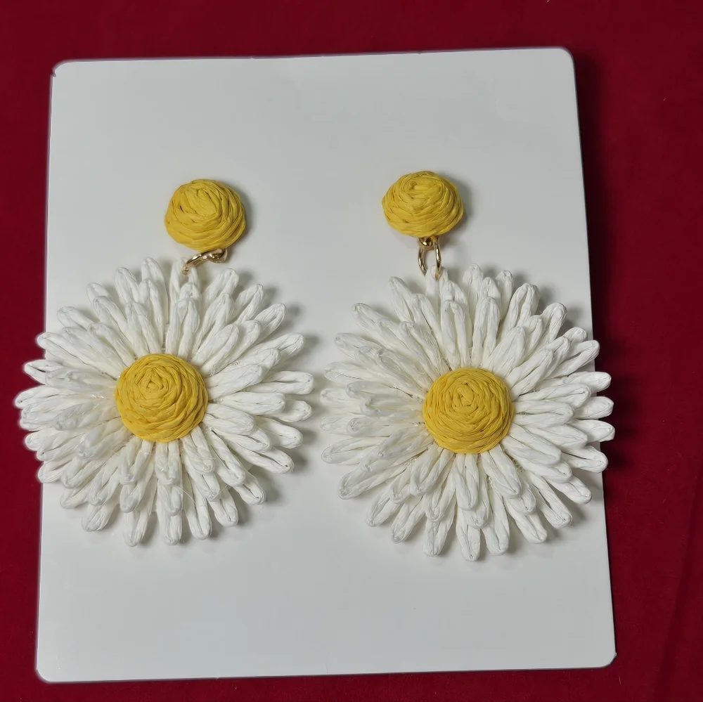 Boutique bloom boldly