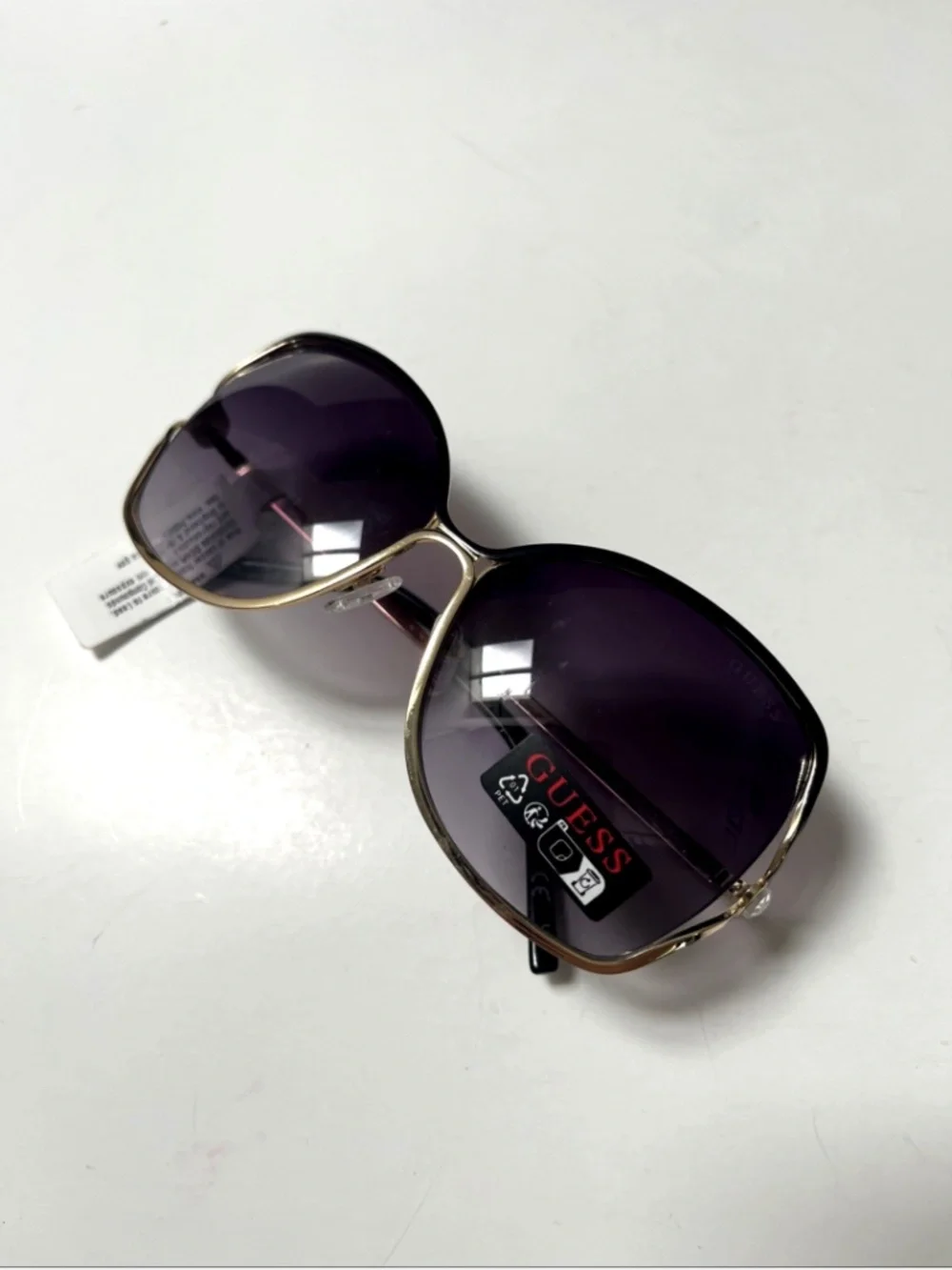 Guess original oversized