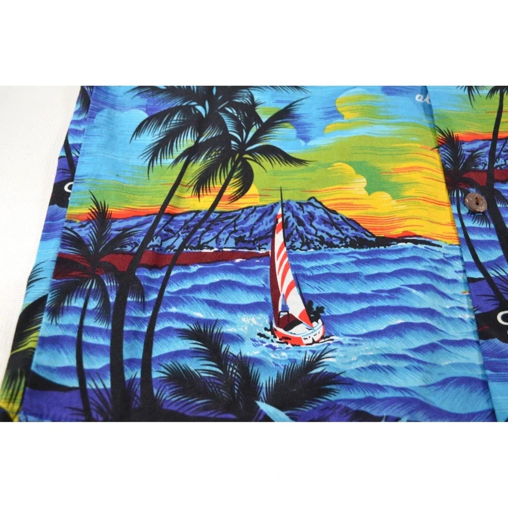 Royal Hawaiian Creations men vintage