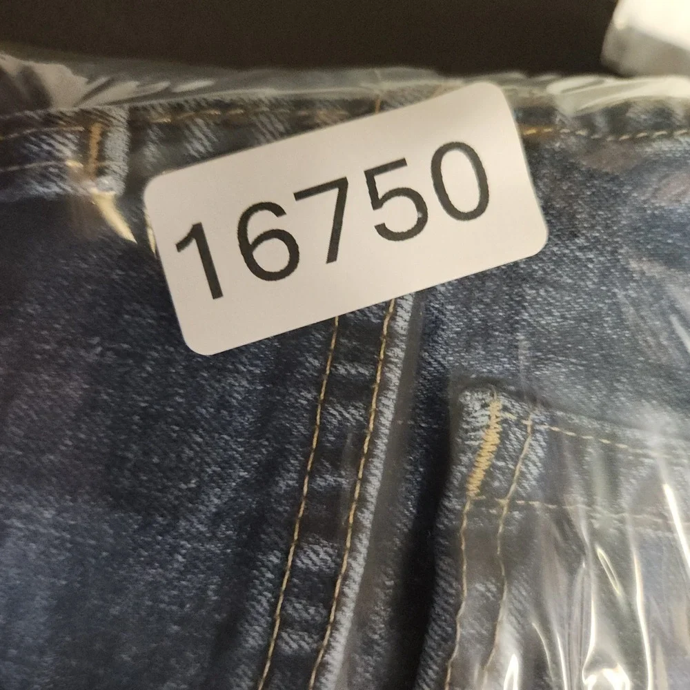 Wrangler classic straight