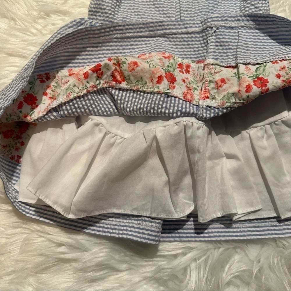 Bonnie Baby features sleeves