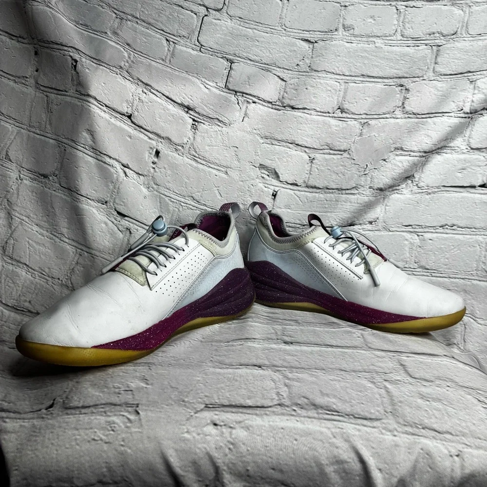 Clove Shoes Plum Amethyst Classic Healthcare Nursing Sneaker Sz US 9 Limited HTF