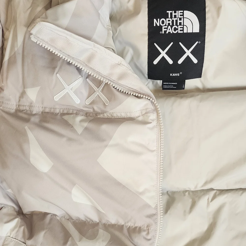 KAWS x The North Face Retro 1996 Nuptse Jacket Moonlight Ivory Men’s L NWT