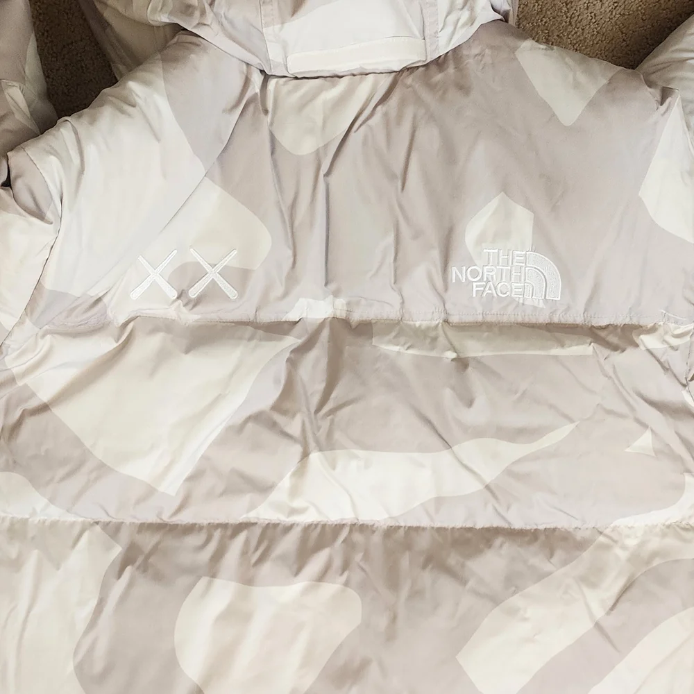 KAWS x The North Face Retro 1996 Nuptse Jacket Moonlight Ivory Men’s L NWT