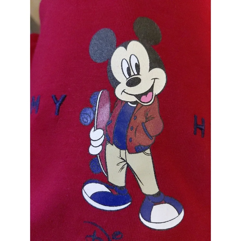NWT Men's DISNEY x Tommy Hilfiger Mickey Mouse Burgandy S/S‎ T-Shirt Size Small