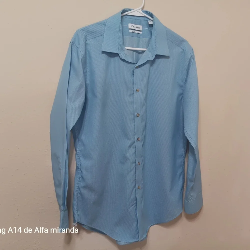 Calvin Klein Men's Blue Dress Shirt